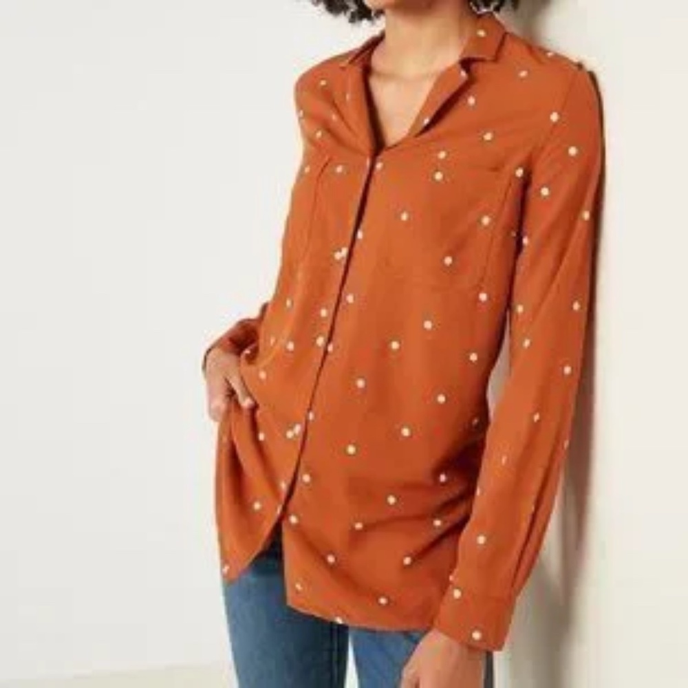 Old Navy polka dot blouse Sz XS long sleeve pumpkin orange